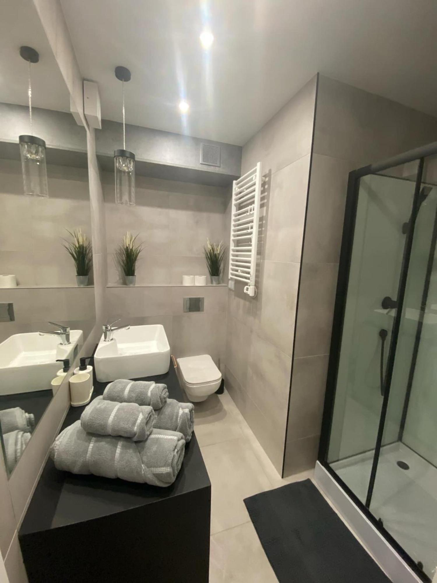 Modern Bliska Apartament
